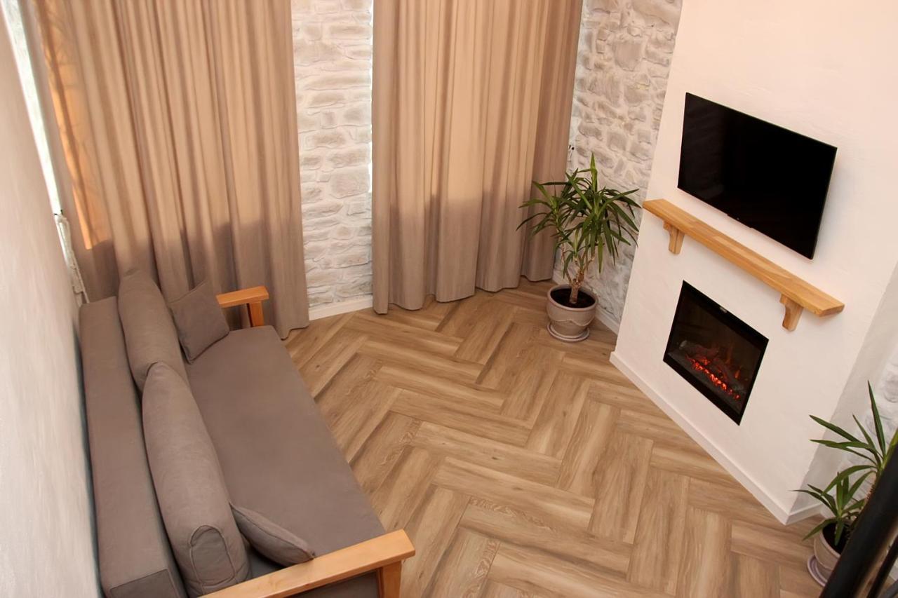 Historical Old City Apartament, Старе Місто , 2 Спальні, Балкон-Тераса, 85 Кв М カームヤネツィ・ポジーリシクィイ 部屋 写真