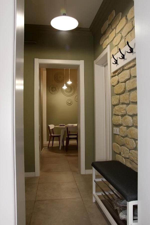Historical Old City Apartament, Старе Місто , 2 Спальні, Балкон-Тераса, 85 Кв М カームヤネツィ・ポジーリシクィイ 部屋 写真