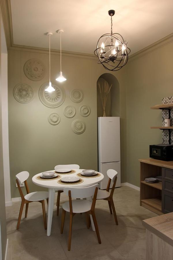 Historical Old City Apartament, Старе Місто , 2 Спальні, Балкон-Тераса, 85 Кв М カームヤネツィ・ポジーリシクィイ エクステリア 写真